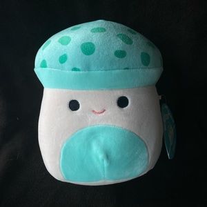 8 inch Sydney the Mushroom Squishmallow